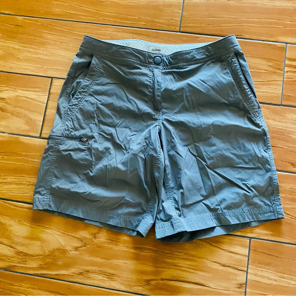 L.L Bean Womens Gray Confort Trail Hiking Shorts Zip Pockets Adjustable Sz 6 #A4